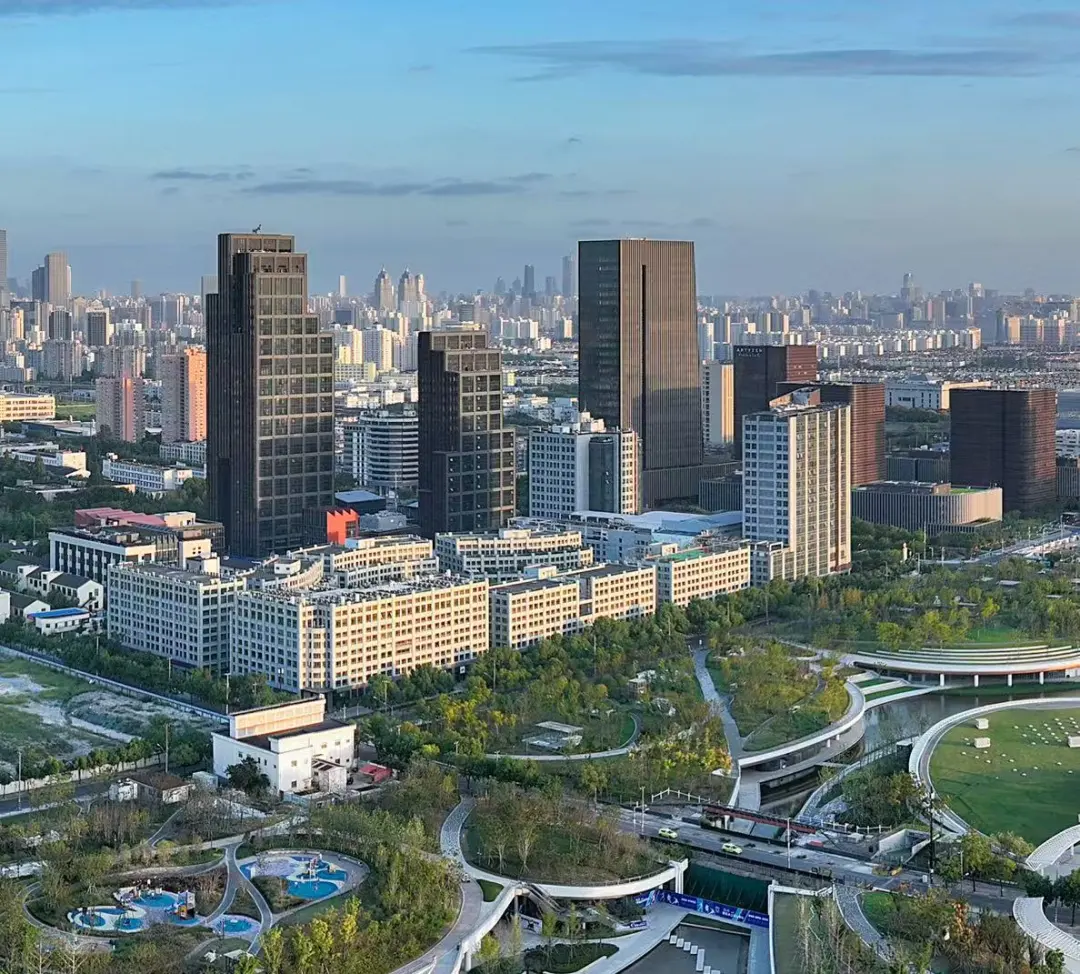 漫步桃浦：见证生态、产业与生活的交融蝶变