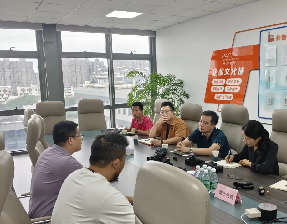 桃浦智创城公司开展2025夏季重点企业走访活动
