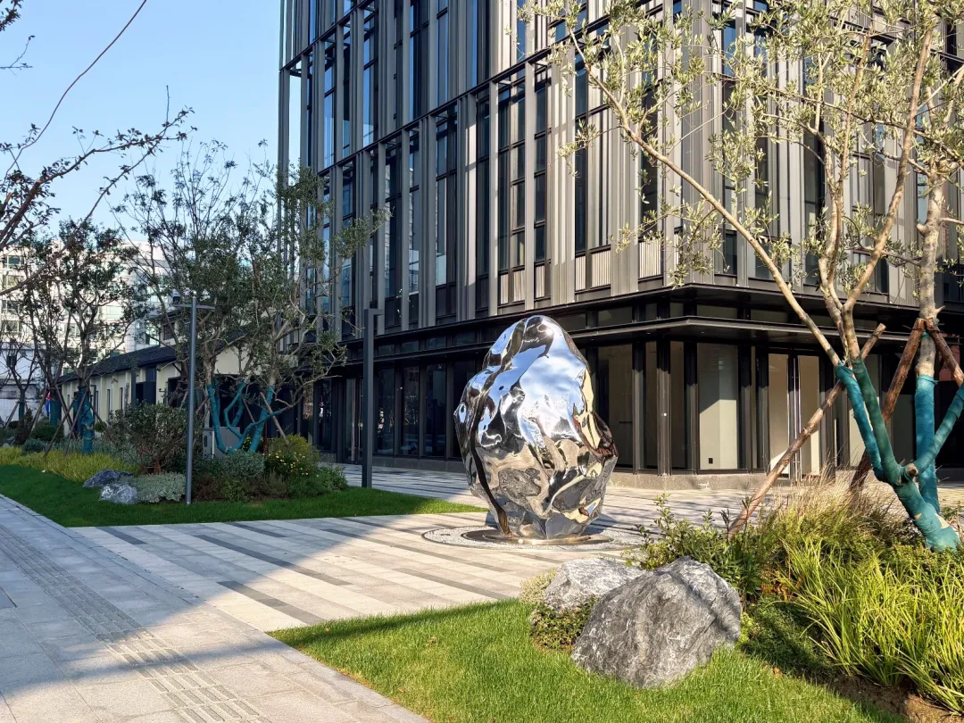 13152432lasw.jpg 4.jpg