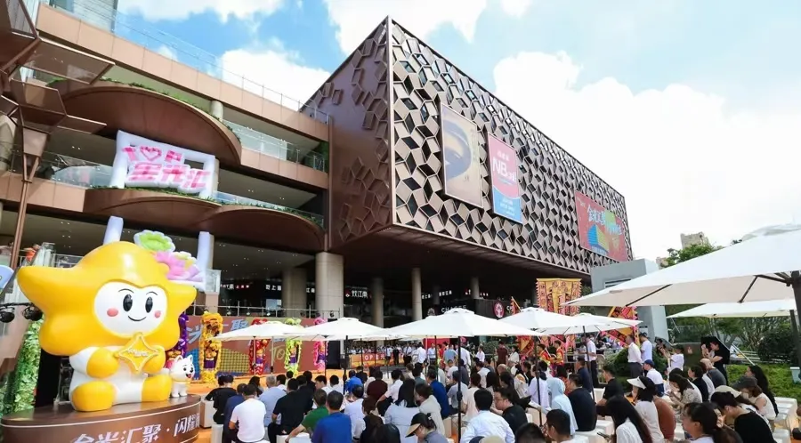 12142106mioa.jpg 4.jpg