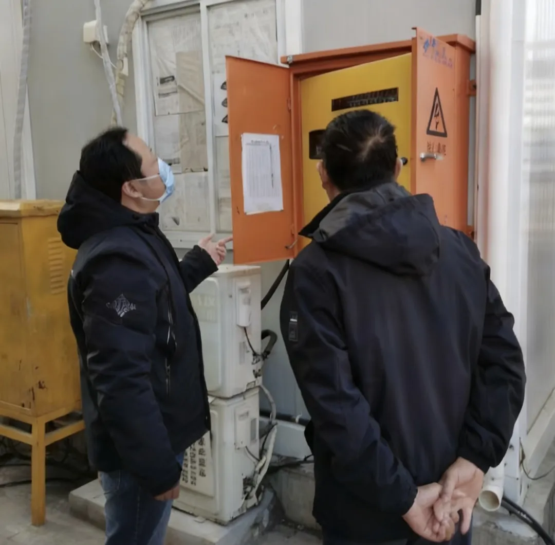 01151935wh85.jpg 3.jpg