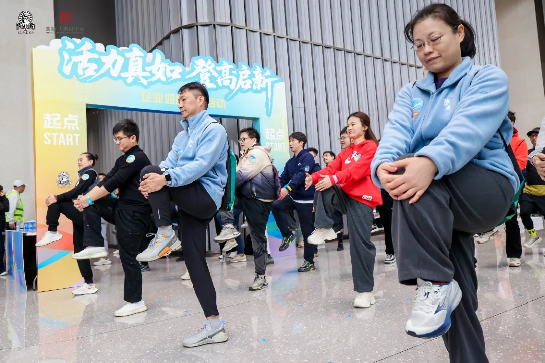 05145338dazn.jpg 5.jpg